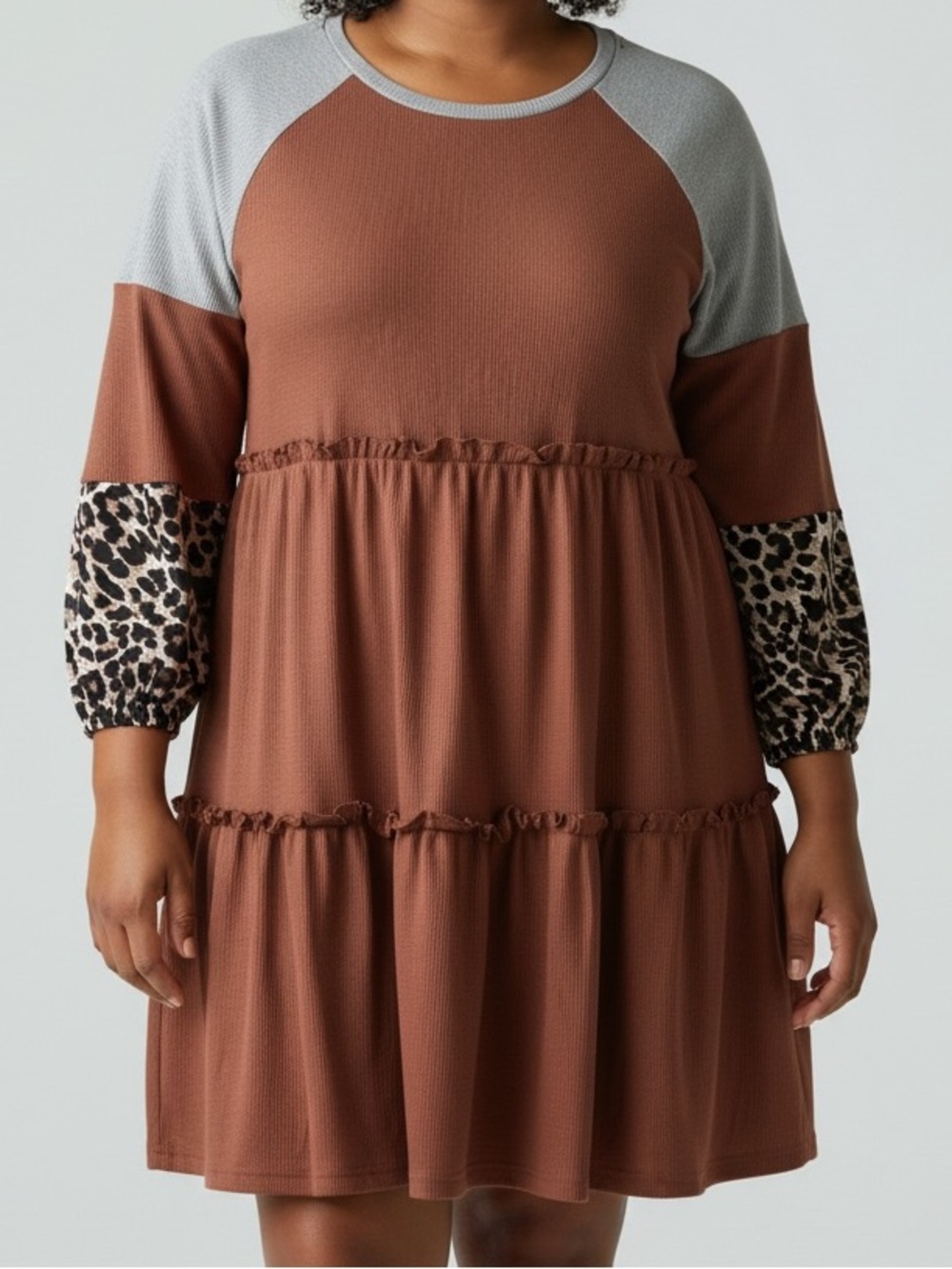 Emery Rose Women’s 3XL Brown Tiered  Dress with Leopard Accent